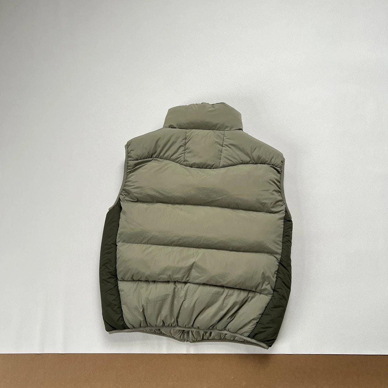 ACG Puffer Vest | Lightweight Insulated Water-Resistant Outdoor Vest