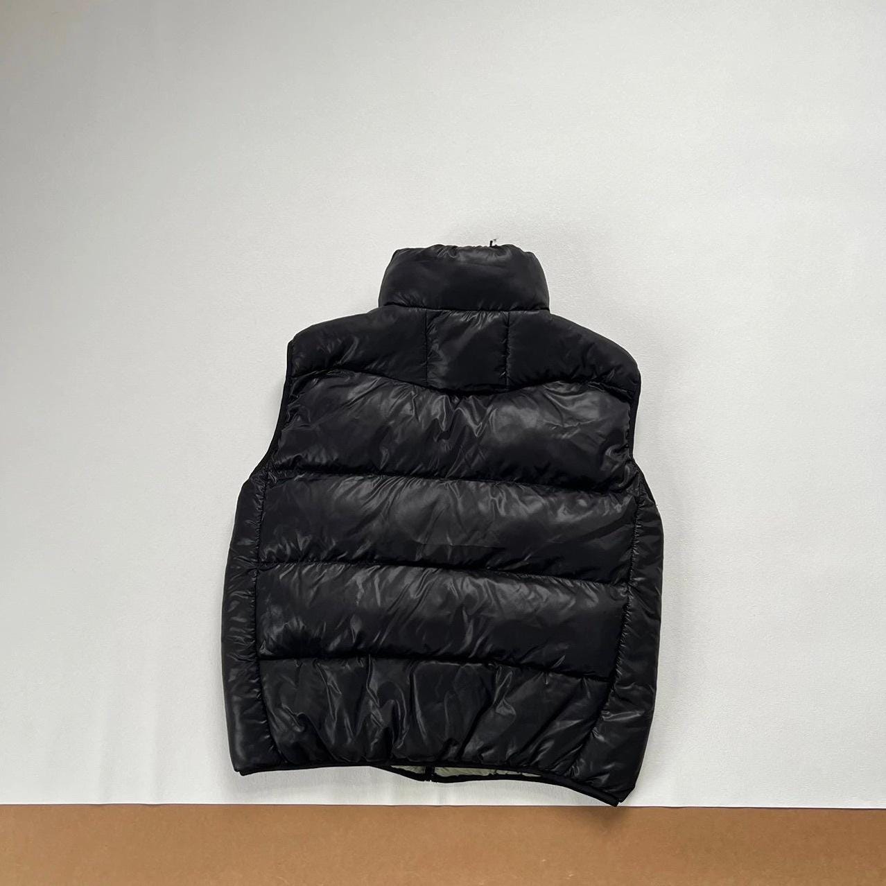 ACG Puffer Vest | Lightweight Insulated Water-Resistant Outdoor Vest